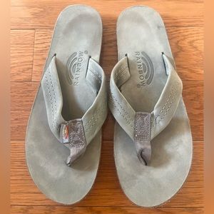 Rainbow Women’s Size 7 green flip flops